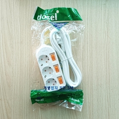 Ổ Cắm Điện Hàn Quốc 3 Lỗ 3 Công Tắc Dosel DM2224 - 3M