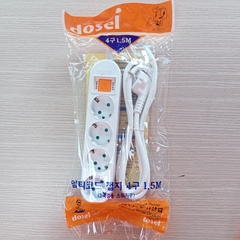 Ổ Cắm Điện Hàn Quốc 4 Lỗ 1 Công Tắc Dosel DM2217