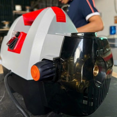 Máy Rửa Xe Mini Gia Đình 1600W Reload M16