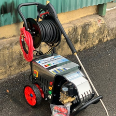 Máy Rửa Xe Cao Áp 2.5Kw Shinko SK-2500T (Rulo Cuộn)