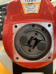 Máy Cắt Cỏ 2 Thì 0.7Kw Yataka CS-26TL