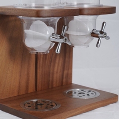 BÌNH NGŨ CỐC ĐẾ GỖ TRONG BUFFET