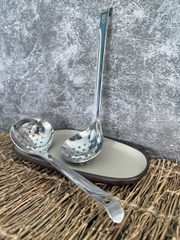 MUÔI THỦNG CHẤT LIỆU INOX