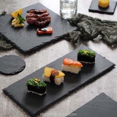 PHIẾN ĐÁ ĐEN TỰ NHIÊN TRANG TRÍ MÓN ĂN