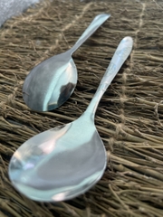 THÌA HOA MAI CHẤT LIỆU INOX