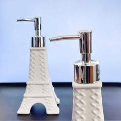 BÌNH ĐỰNG DẦU GỘI SỮA TẮM HÌNH THÁP MÀU TRẮNG