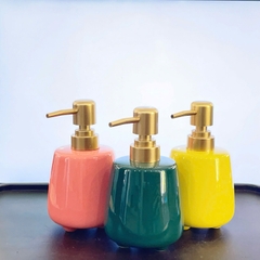 BÌNH ĐỰNG NƯỚC RỬA TAY M5