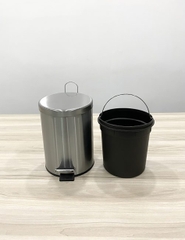 THÙNG RÁC 20L CÓ CHÂN ĐẠP GIẢM ÂM