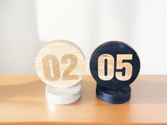 BIỂN SỐ BÀN CHẤT LIỆU GỖ