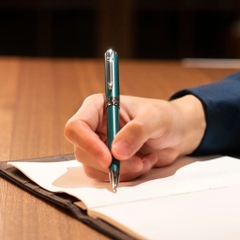 Bút bi Thanh Kiếm Hàn Tín - Xanh lục (Scholar Pen)