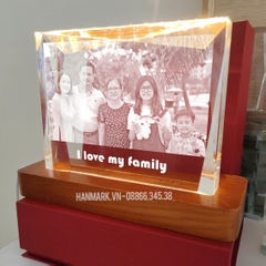 Pha Lê Đế Đèn - Khắc Hình 2D, 3D - Kích Thước 3x12x15 cm - Mã G00