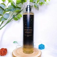 (Đen - #INTO THE NIGHT) Xịt thơm Body Bath & Body Works 236ml
