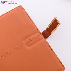 Sổ bìa da Heeton A40-889 cài khuy khổ A6 (107x188mm)