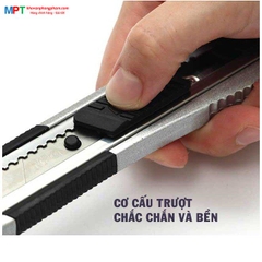 Dao rọc giấy to M&G ASS91360 180mm - thân thép siêu chắc chắn