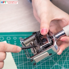 Dấu nhảy 7 số Deli 7507