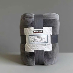 Chăn Lông Cừu Kirkland Signature Plush Blanket Queen 150cm – Siêu Mềm, Siêu Ấm, Hàng Nhập Từ Costco UK