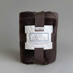 Chăn Lông Cừu Kirkland Signature Plush Blanket Queen 150cm – Siêu Mềm, Siêu Ấm, Hàng Nhập Từ Costco UK