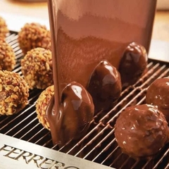 Socola Tháp Ferrero Rocher Ý Cao Cấp | Quà Noel Sang Trọng