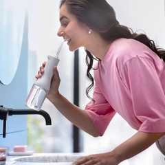 Tăm Nước Philips HX3826/31 Sonicare 3000 – Làm Sạch Răng Miệng Hiệu Quả Với Công Nghệ Sóng Âm
