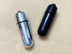 Cục rung tình yêu viên đạn pin rời