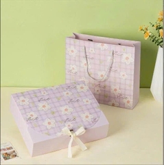 Hộp Quà Lắp Ráp 31*25,5*8cm Thắt Dây Ruy Băng 16544