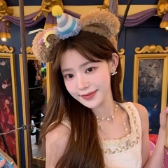 Cài Tóc Tai Gấu Gắn Mũ Sinh Nhật Đính Bông Disney 17387