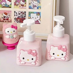 Bình Chiết Vòi Nhấn Hello Kitty 200ML 15560