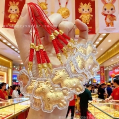 Móc Khoá Dây Đỏ Ngựa Vàng 24K Bọc Mica Trắng 16740