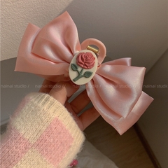 Kẹp Tóc Nhựa Phối Nơ Charm Hoa Hồng Xinh 9937