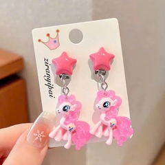 Bông Tai Kẹp Hoạt Hình Cute Cho Bé 16520