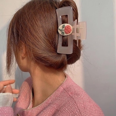 Kẹp Tóc Nhựa Vuông Charm Hoa Hồng Xinh 9989