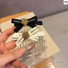 Set 2 Lược Bườm Xước Tóc Nơ Vải Hoa Trà Chữ Chagre 17980