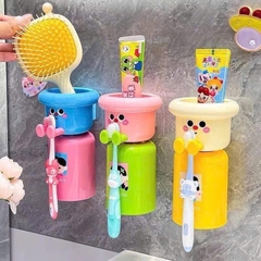 Bộ Giá Đỡ Kèm Cốc Đựng Bàn Chải Dán Tường Cute Nam Châm 17567