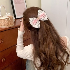 Kẹp Tóc Mỏ Vịt Nơ Ren Ruy Băng 3 Nụ Hoa Hồng Dài 13cm Xinh 17294