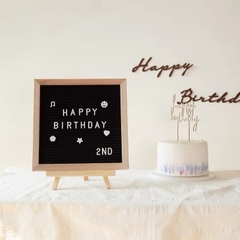 Bộ Bảng Gỗ Gắn 100 Chữ Kèm Đế Dùng Trang Trí 25*25cm 16568