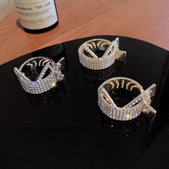 Kẹp Tóc Sắt Đính Ngọc Tai Mèo Đuôi Ngựa 7708