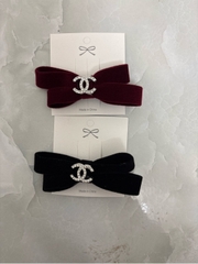 Kẹp Tóc Mỏ Vịt Nơ Nhung Chéo Đính Charm 16556