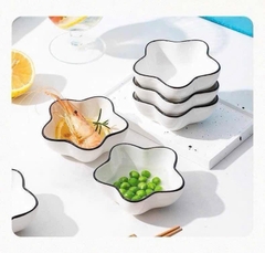 Chén Bát Sứ Mini Hình Học Viền Đen 17020