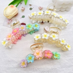 Kẹp Tóc Nhựa Cung Đính 5 Hoa Sứ Mini Xinh 12828
