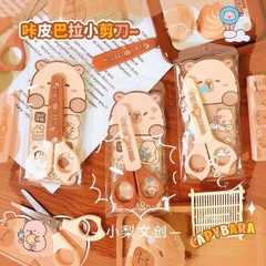 Kéo Cắt Thủ Công Sweet Capybara Có Nắp Đậy 16980