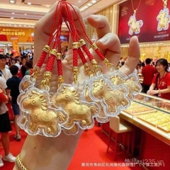 Móc Khoá Dây Đỏ Ngựa Vàng 24K Bọc Mica Trắng 16740