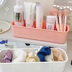 Hộp Nhựa Ngang 5 Ngăn Đa Năng Đựng Đồ 15575