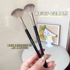 Cọ Tán Phấn Chổi Dẹt 16666