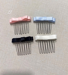 Set 2 Lược Bườm Xước Tóc Nơ Vải 17288