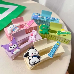 Kẹp Tóc Nhựa Vuông Đính Charm Sanrio/ Hoa Quả 11369