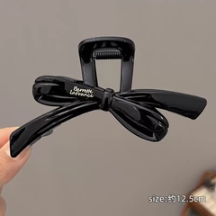 Kẹp Cung Nhựa Màu Đen Đủ Mẫu 16610