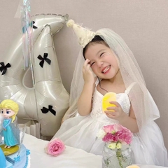 Cài Tóc Kiểu Nón Chóp Thắt Nơ Chóp Tròn Phối Voan Dài 15521