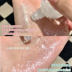 Chai Lăn Highlight Bắt Sáng Nhũ Dạng Lõng 17638