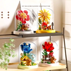 Mô Hình Lego 3D Lắp Ráp Hoa Lồng Kính Capybara 16062