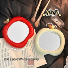 Gương Để Bàn Hình Quả Táo 16396